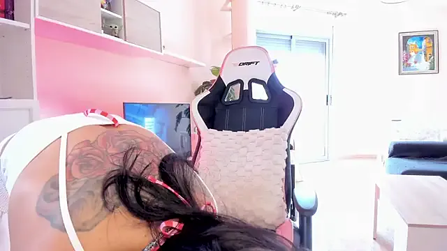 Adriennesexxx Image 2