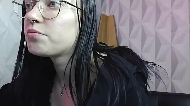 AMI___oO – webcam model profile photo Image 11