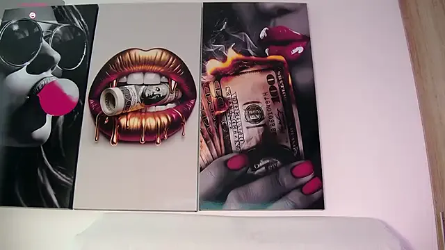 MiraKova – webcam model profile photo Image 2