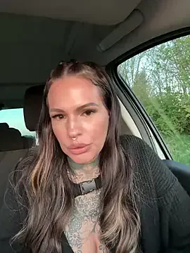 AileenInkOfficial's Thumb Image