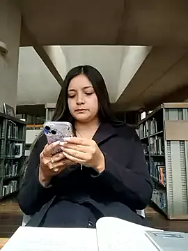 alana_69 Image 19