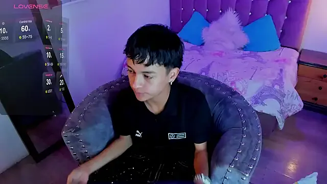 EsmeBrowm – webcam model profile photo Image 7