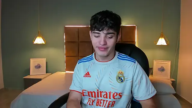 ElaRossie – webcam model profile photo Image 6