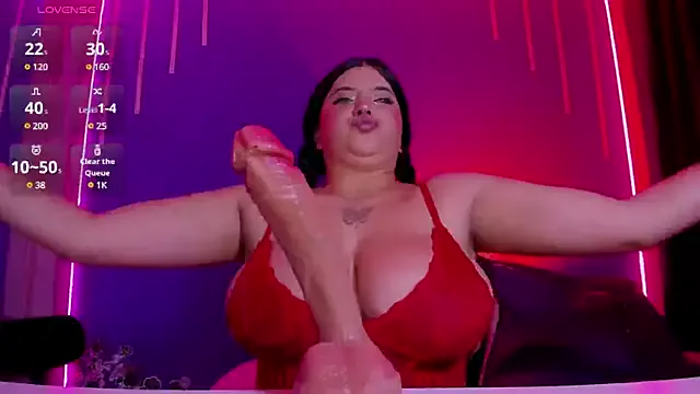 MiraKova – webcam model profile photo Image 5