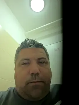 SerenaStar – webcam model profile photo Image 4