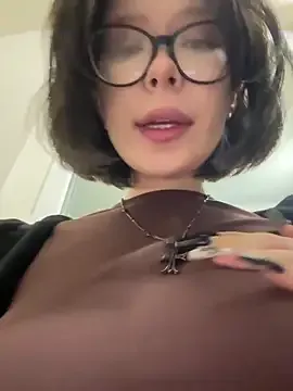 Alexandria_Balenciaga Image 8