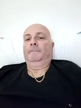 Alexis_Bull Image 2