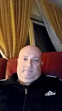 Alexis_Bull Image 7