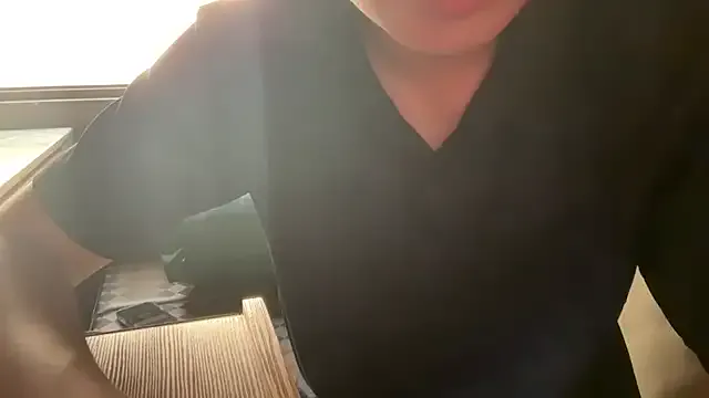 AddisonArt – webcam model profile photo Image 10