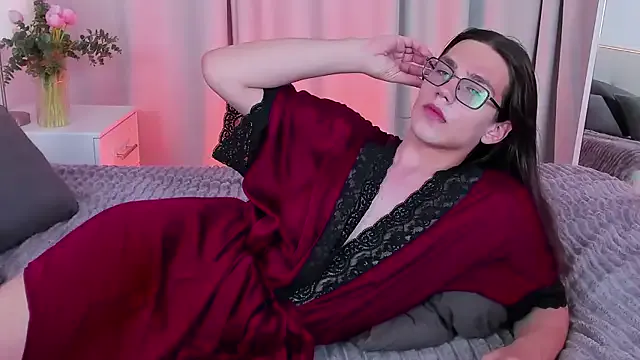 FaaBinaa – webcam model profile photo Image 2