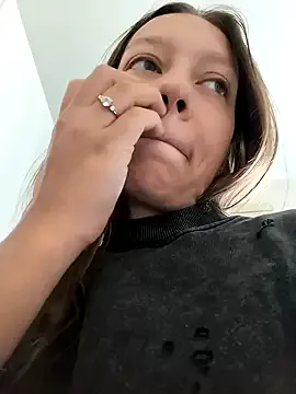 Porn_cornn – webcam model profile photo Image 16