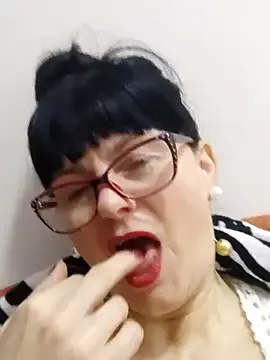 AddisonArt – webcam model profile photo Image 3