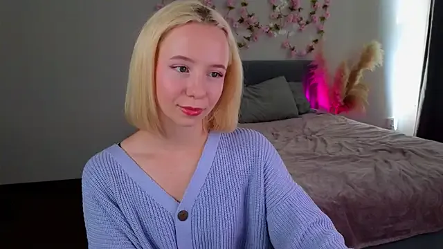Amelia_Millz's Thumb Image