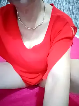 TotheMoonandBack – webcam model profile photo Image 5
