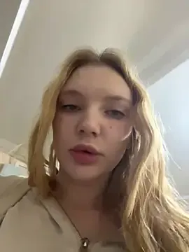AmmyHot Image 12