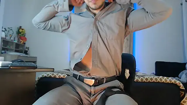 AdrianaAndrade – webcam model profile photo Image 17