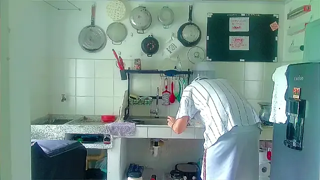 SerenaStar – webcam model profile photo Image 11