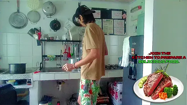 SerenaStar – webcam model profile photo Image 15