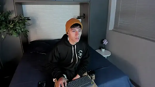 Andy_Joy_'s Thumb Image