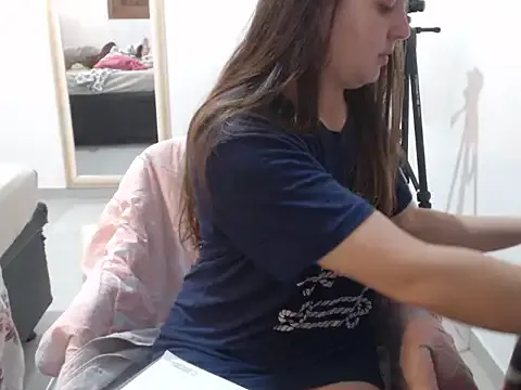 AshleyNess – webcam model profile photo Image 2