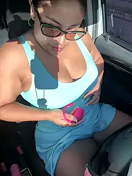 Angie_e Image 4