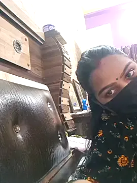 KateGale – webcam model profile photo Image 15