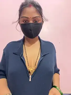 KateGale – webcam model profile photo Image 5