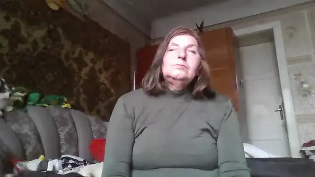KateGale – webcam model profile photo Image 2