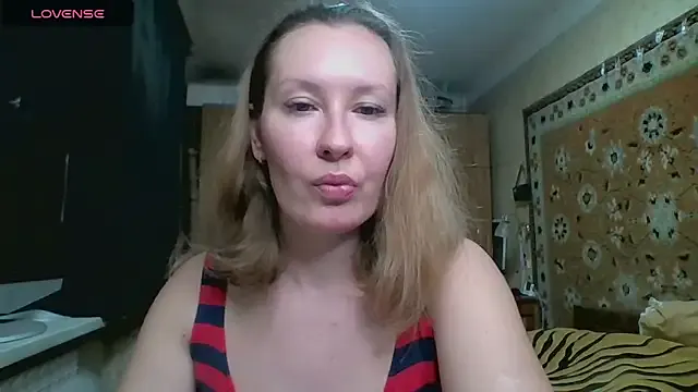 SonY_CaM – webcam model profile photo Image 10