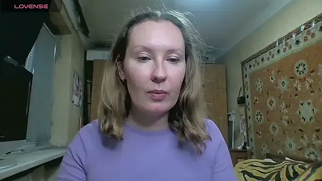 SonY_CaM – webcam model profile photo Image 5