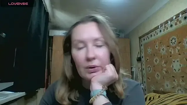 SonY_CaM – webcam model profile photo Image 7