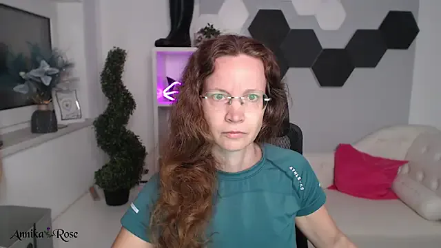 AnnikaRose Image 5
