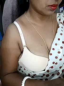 RileyHeaven – webcam model profile photo Image 19