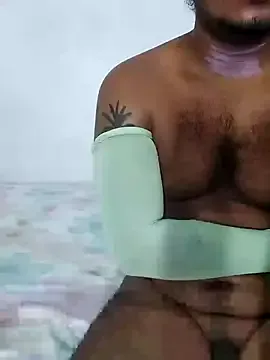 RuslanaXX – webcam model profile photo Image 10