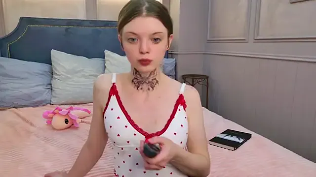 ZoeBarnett – webcam model profile photo Image 7