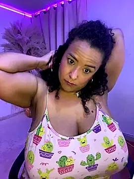 Eshwari_Chopra – webcam model profile photo Image 12