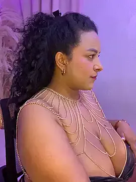 Eshwari_Chopra – webcam model profile photo Image 13