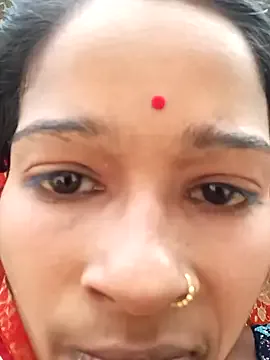 Arini_Arora Image 2