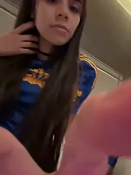 Ariovalle – webcam model profile photo