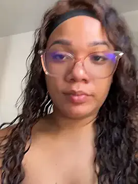 ashley_Tompson1 Image 18