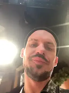 AssHunter4k – webcam model profile photo