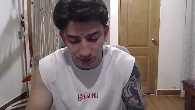 VICTORIA89 – webcam model profile photo Image 12