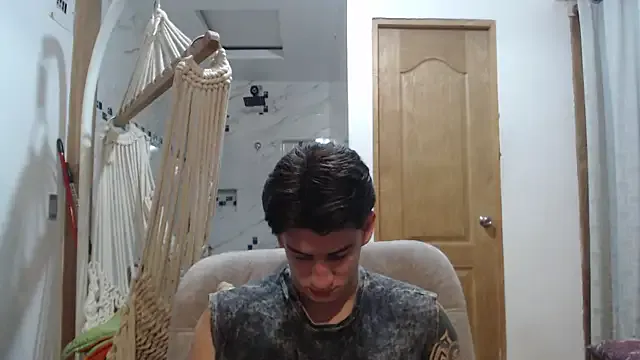 VICTORIA89 – webcam model profile photo Image 16