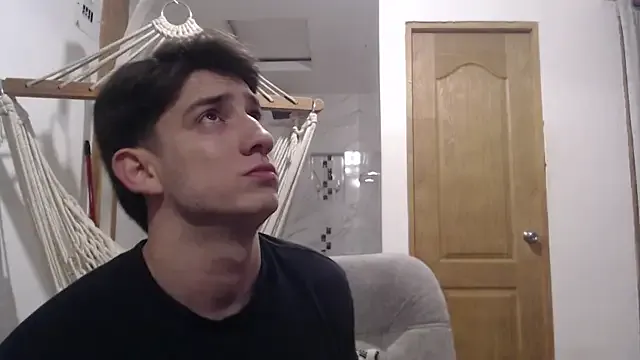 VICTORIA89 – webcam model profile photo Image 3