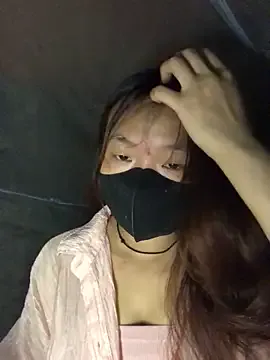 SUZU_ – webcam model profile photo Image 8