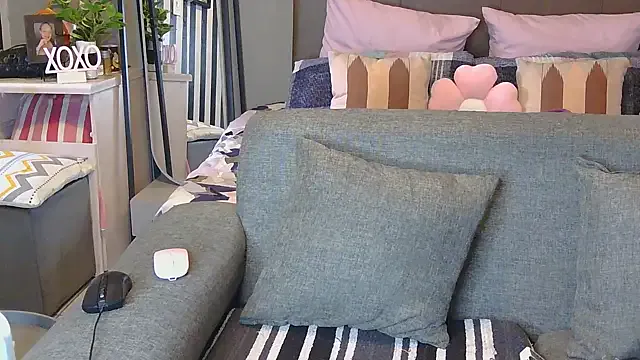 annna_annna_2024 – webcam model profile photo Image 2