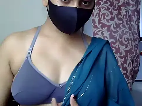 V-Hot-Sweti – webcam model profile photo Image 17