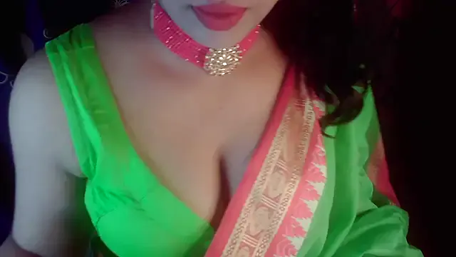 CharismaDivine – webcam model profile photo Image 19
