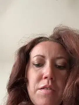 MilaDelays – webcam model profile photo Image 4