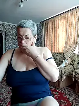 FariBanxOfficial – webcam model profile photo Image 7
